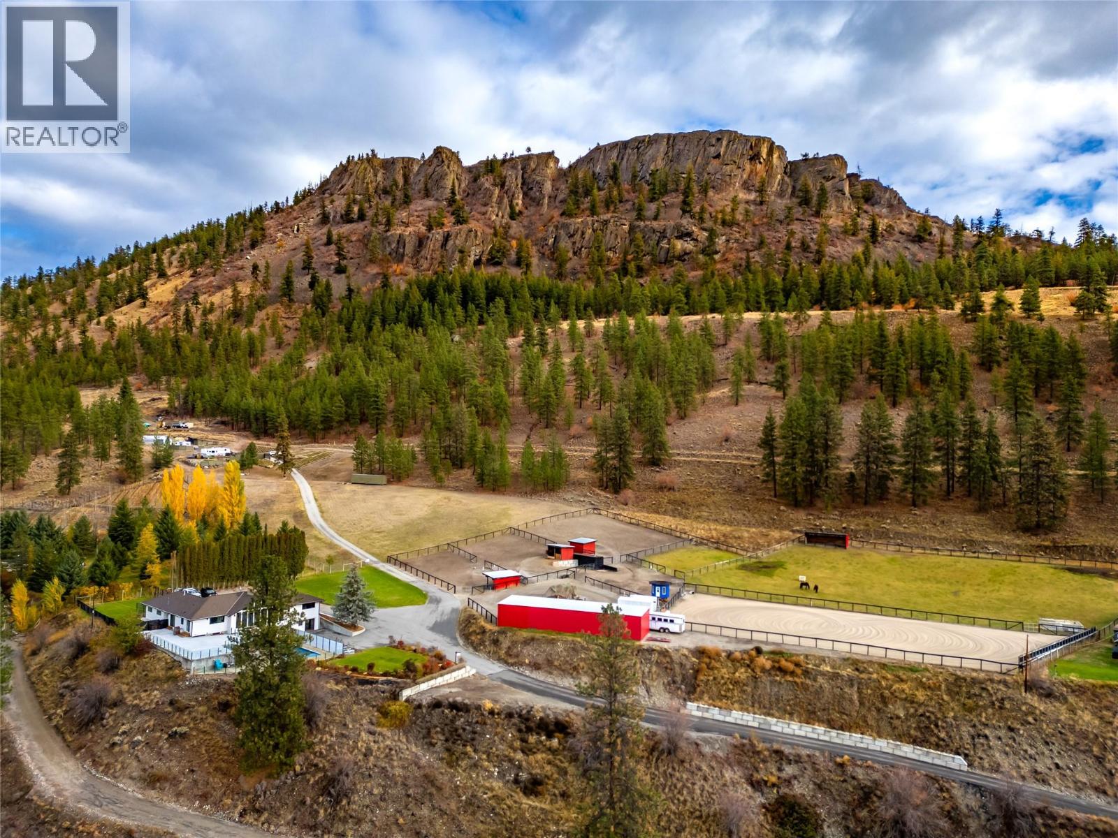 21815 Garnet Valley Road, Summerland
