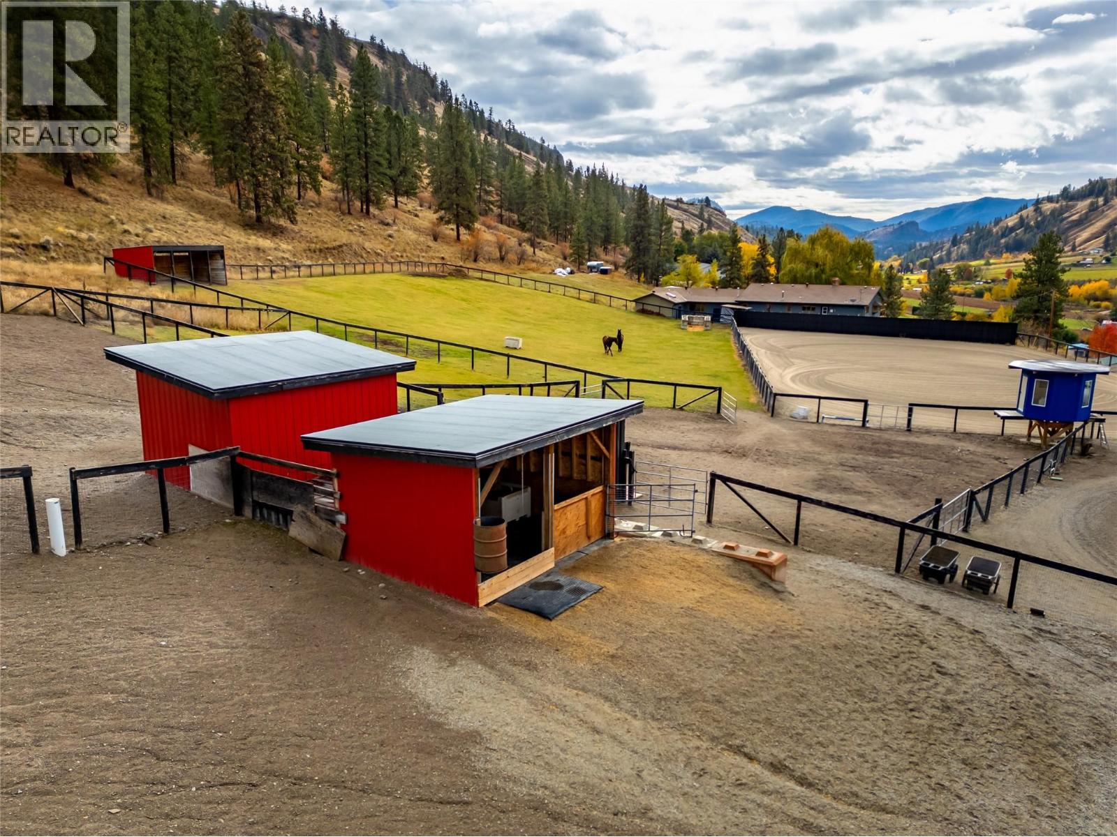 21815 Garnet Valley Road, Summerland