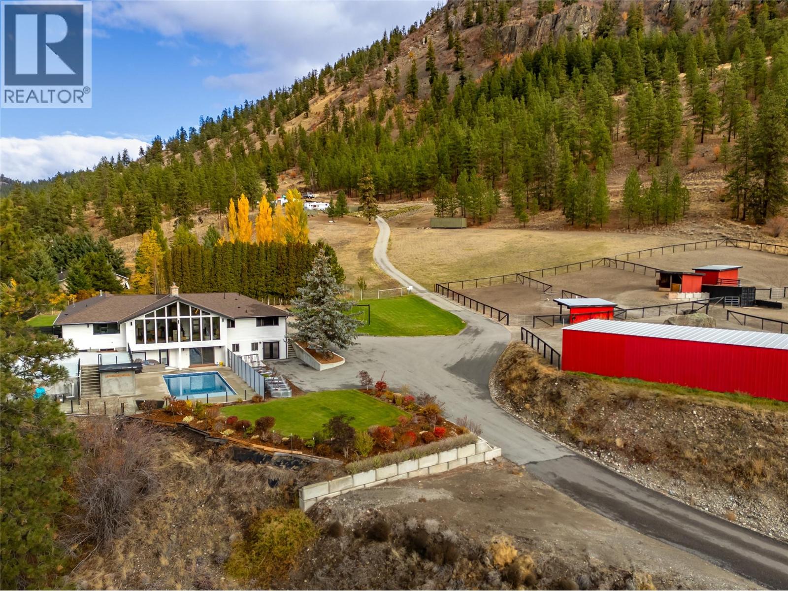 21815 Garnet Valley Road, Summerland