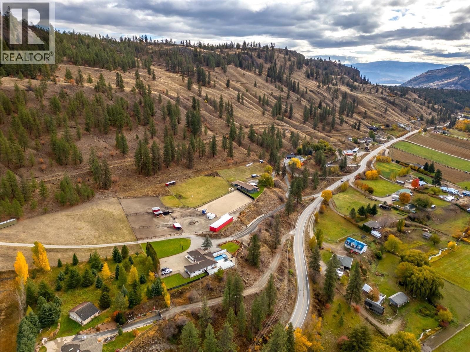 21815 Garnet Valley Road, Summerland