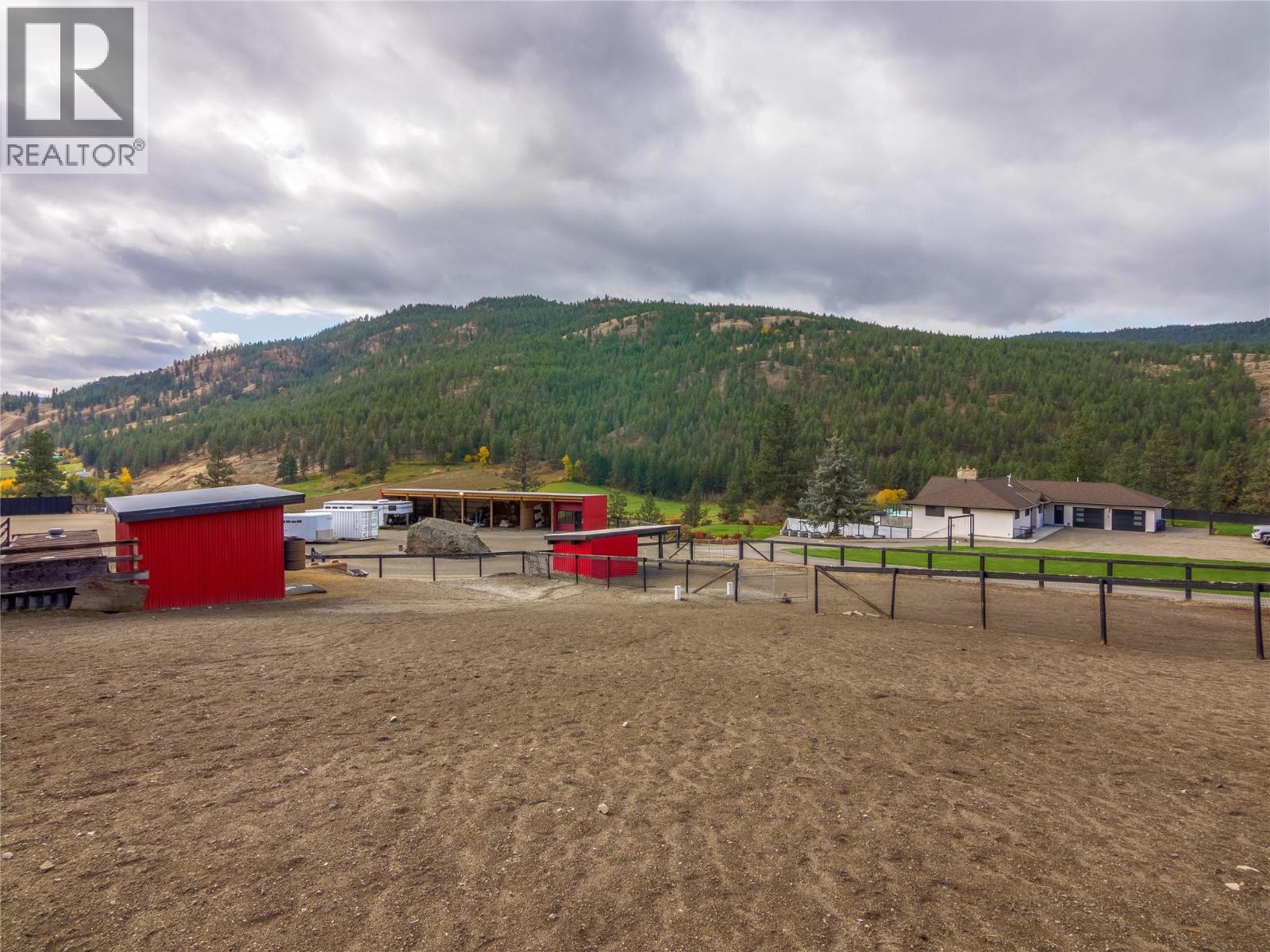 21815 Garnet Valley Road, Summerland