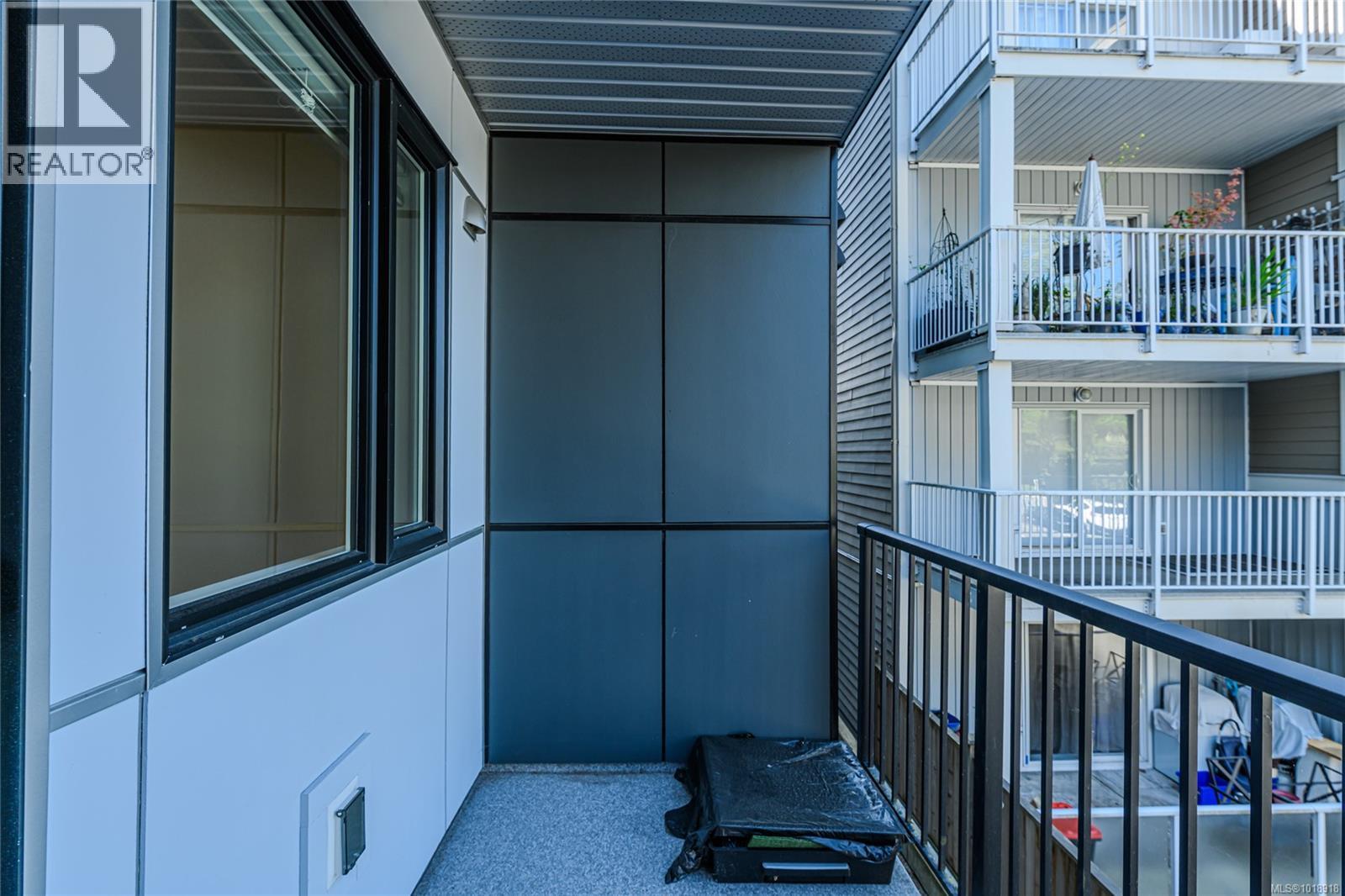 202 2843 Jacklin Road, Langford