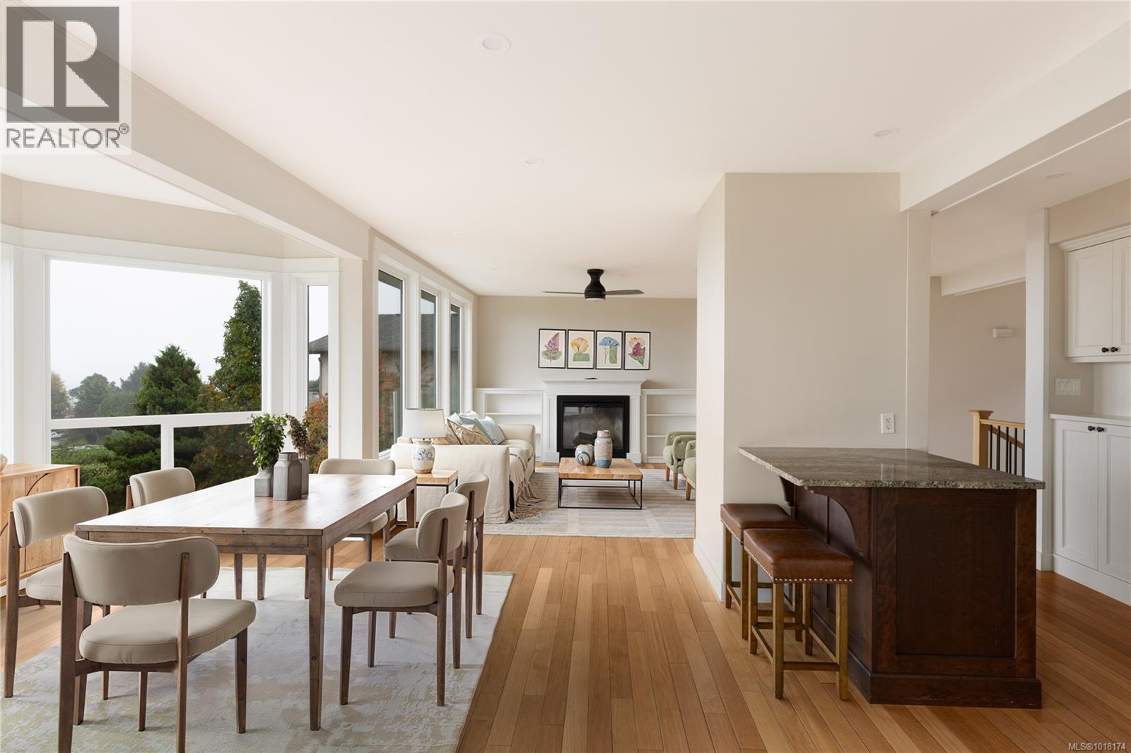  5055 Lochside Drive, Saanich