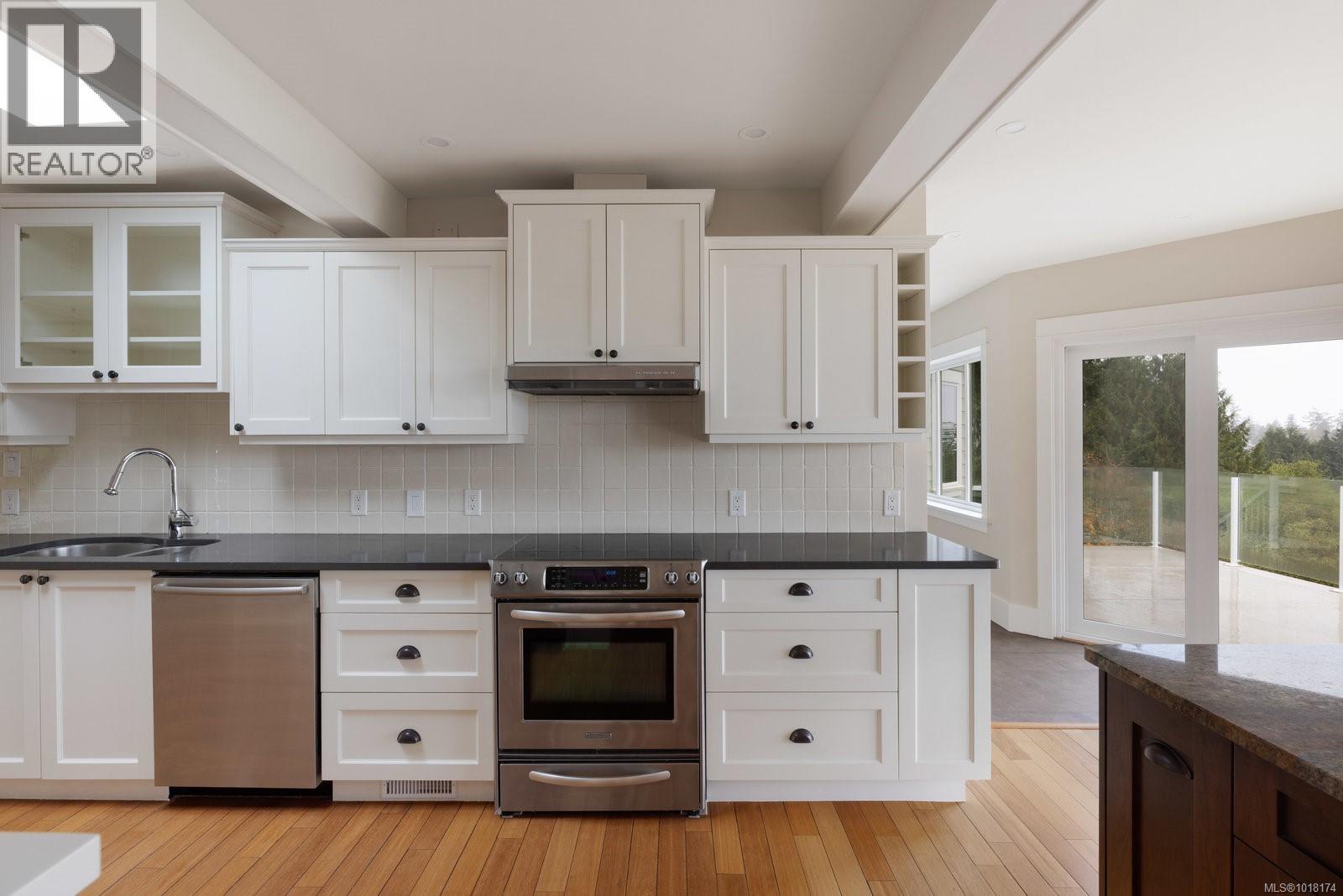  5055 Lochside Drive, Saanich