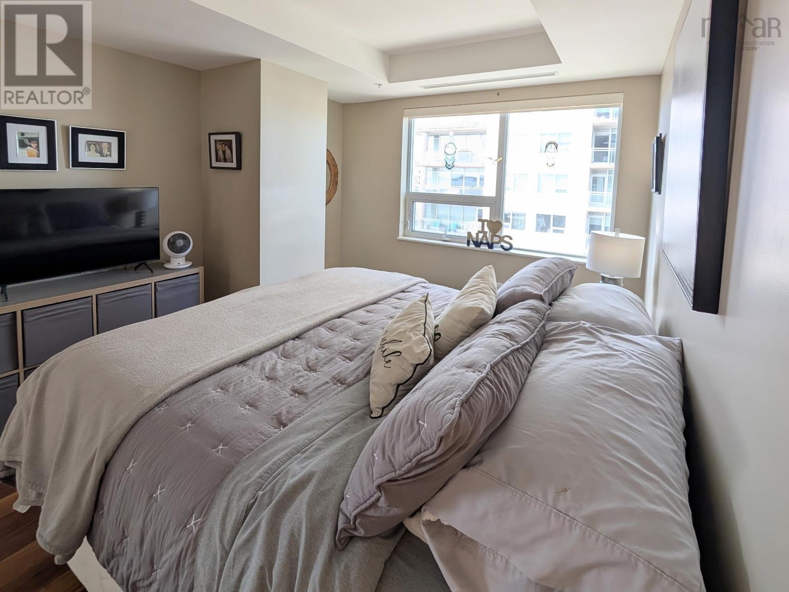 Property 17 of 26 of 706 31 Kings Wharf Place