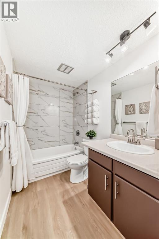 2204, 4001B 49 Street NW, Calgary, Alberta