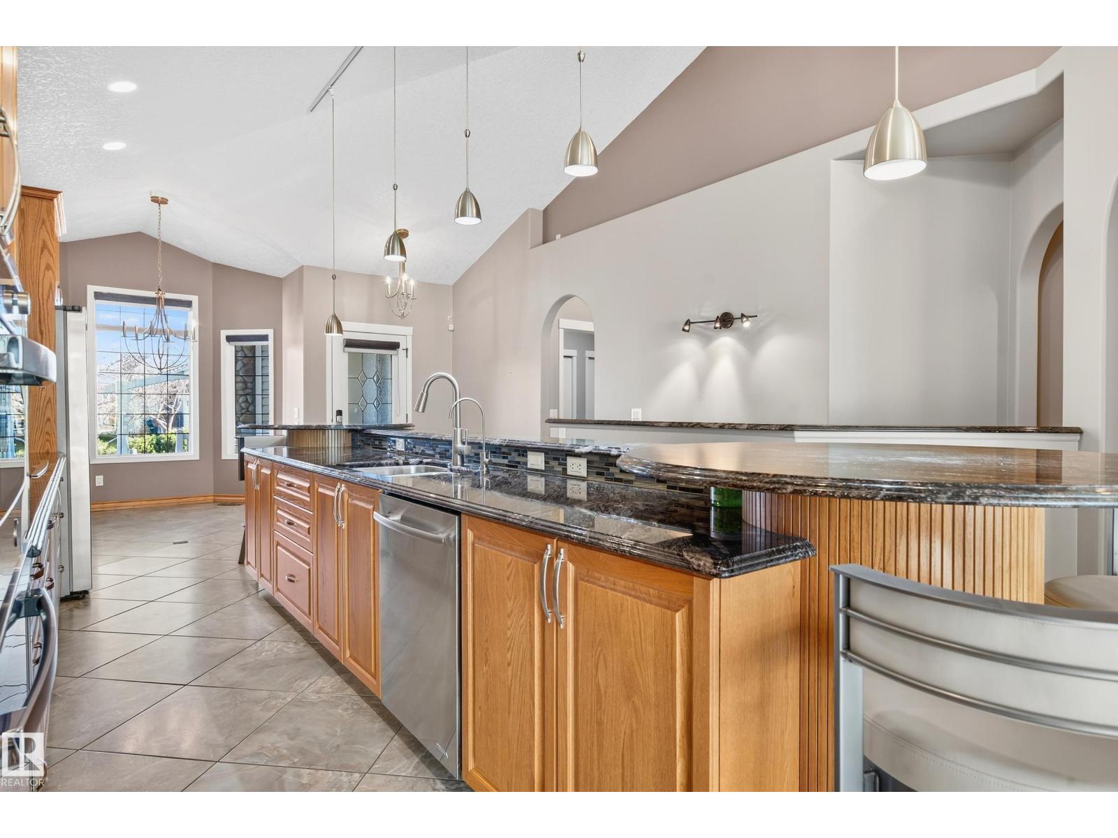 18 BRIARWOOD VG, Stony Plain