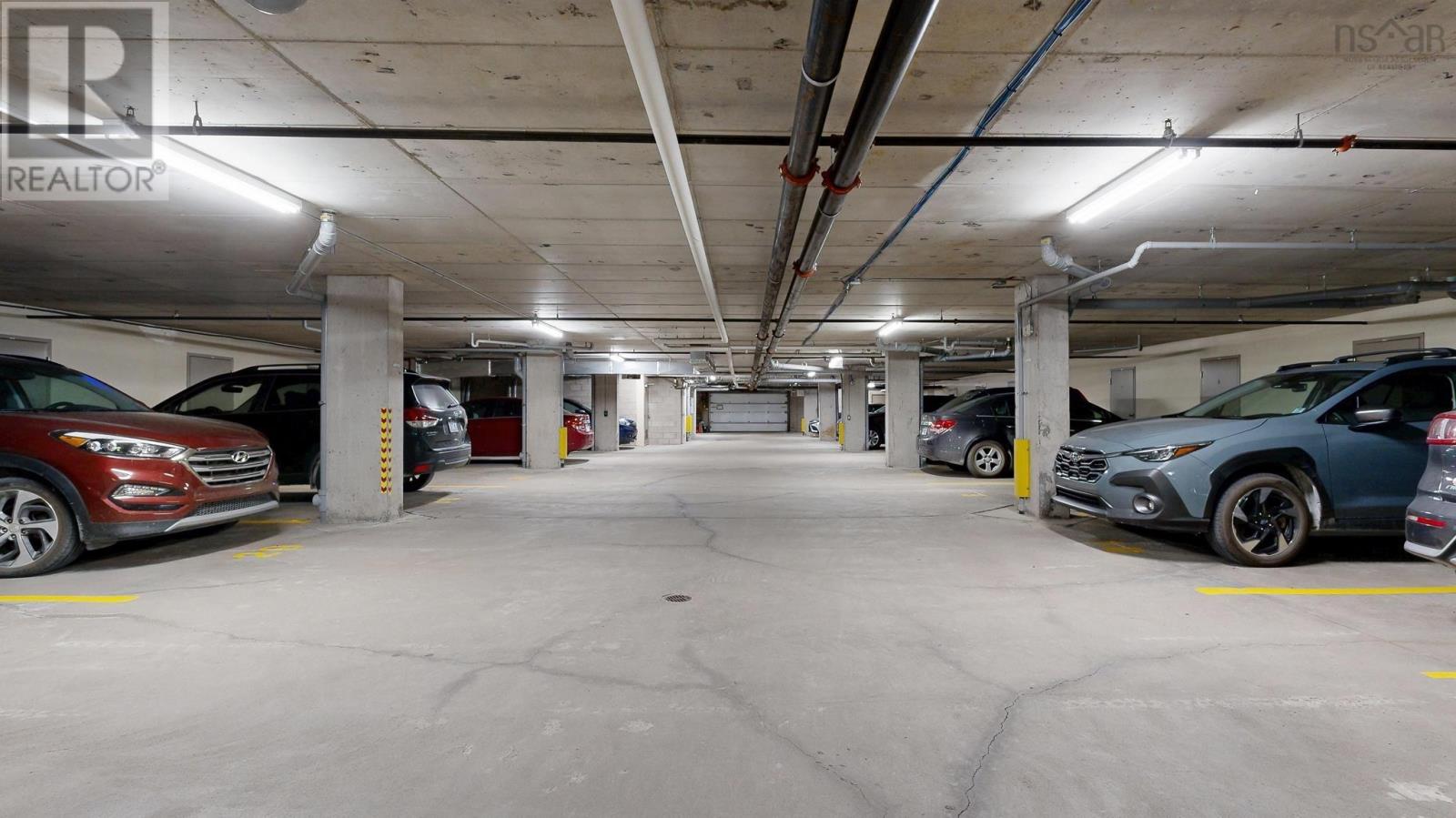 Property 38 of 42 of 308 476 Main Street