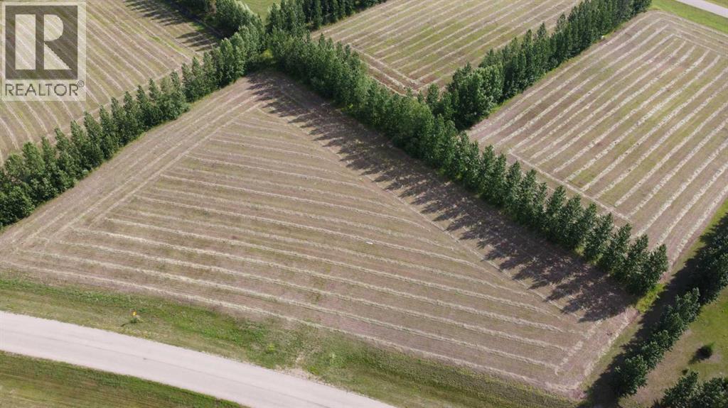 14 EMANUEL Drive - Photo 3 of 7, Rural Wainwright No. 61, M.D. of, Alberta