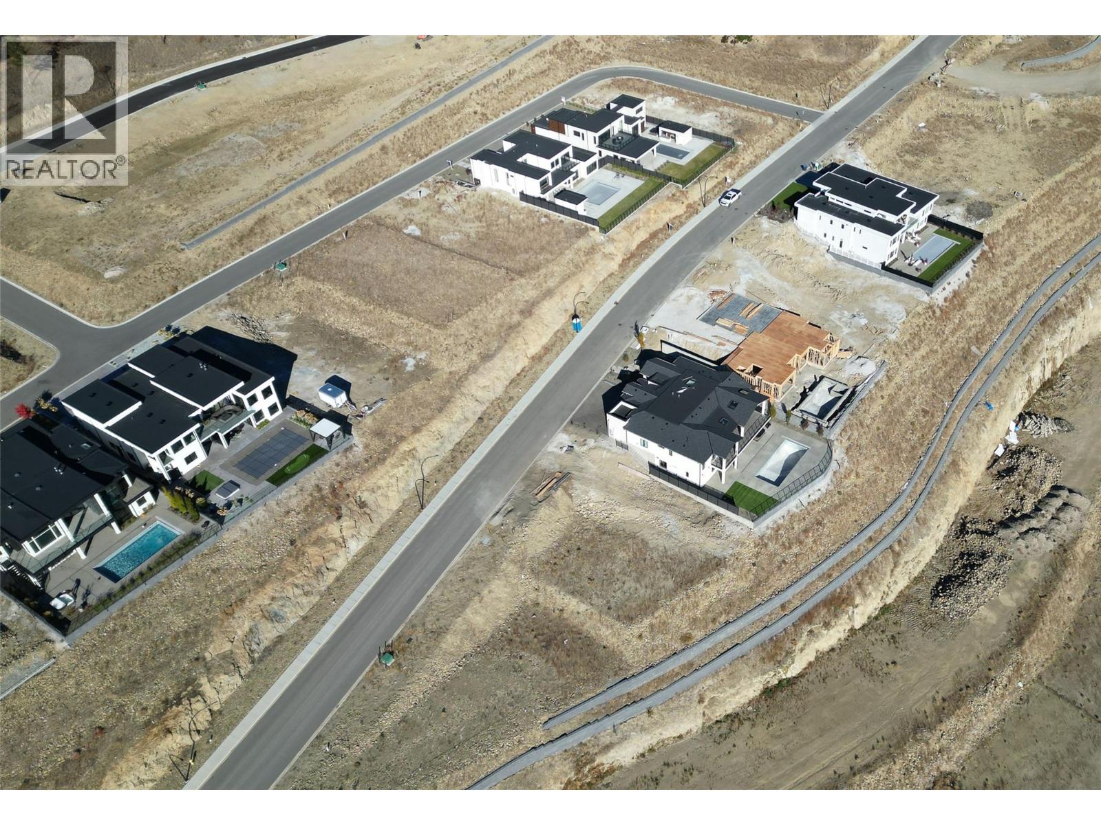  1403 Vineyard Drive, West Kelowna