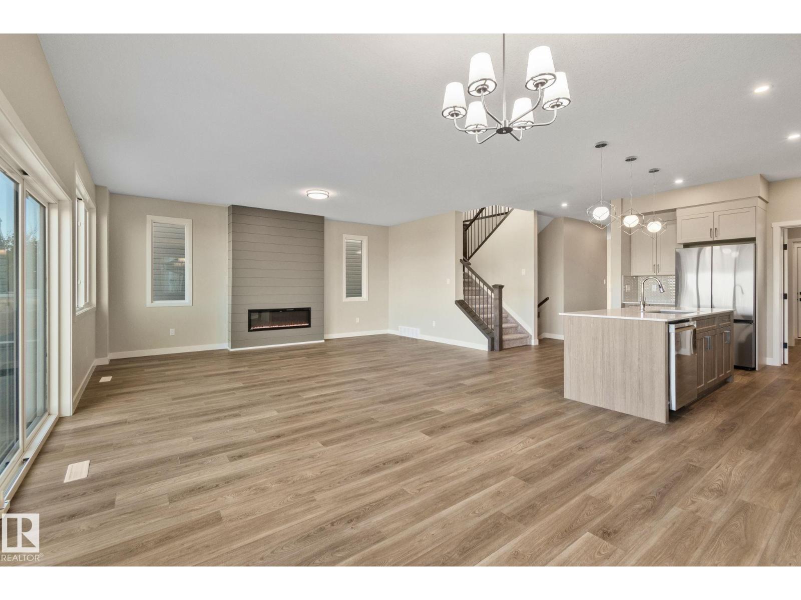 41 Savoy Cr, Sherwood Park