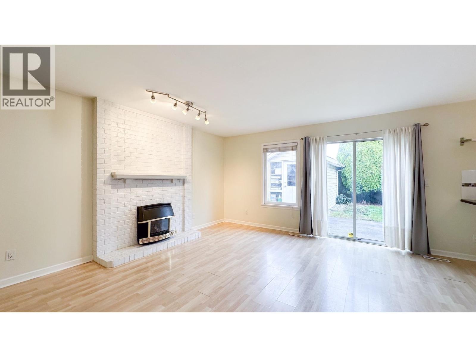 6159 45 Avenue, Delta