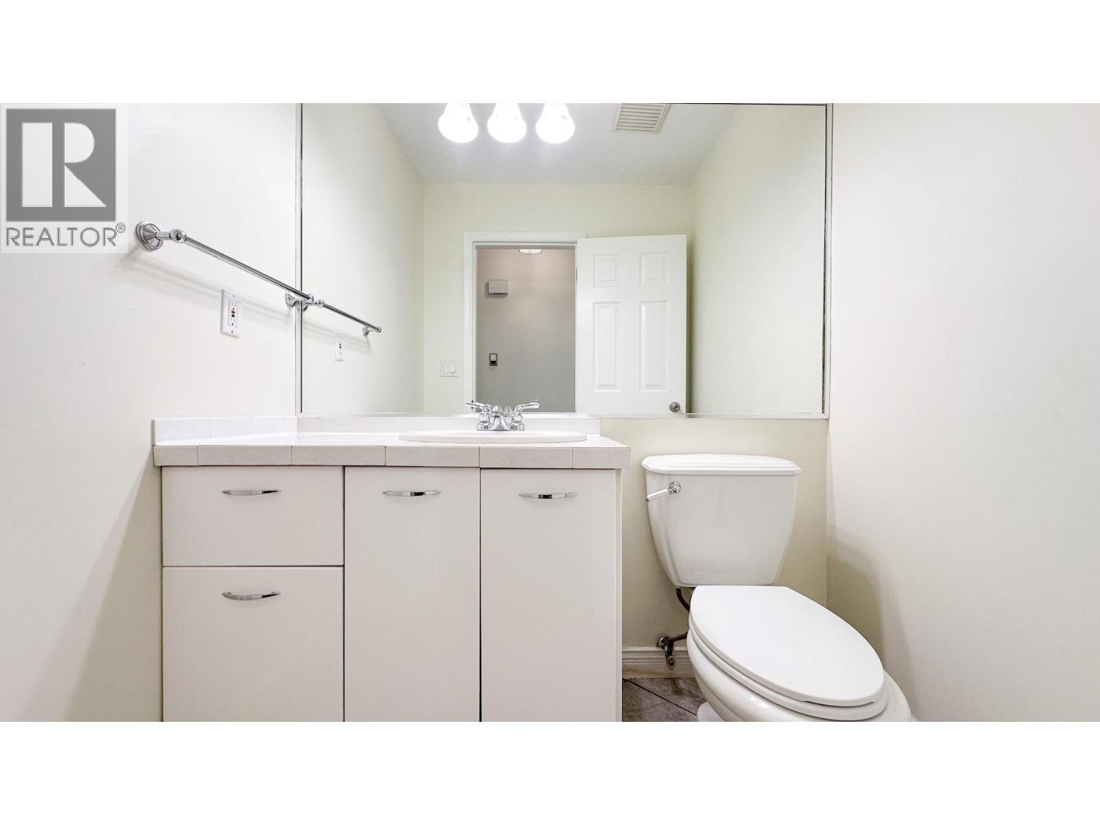 6159 45 Avenue, Delta