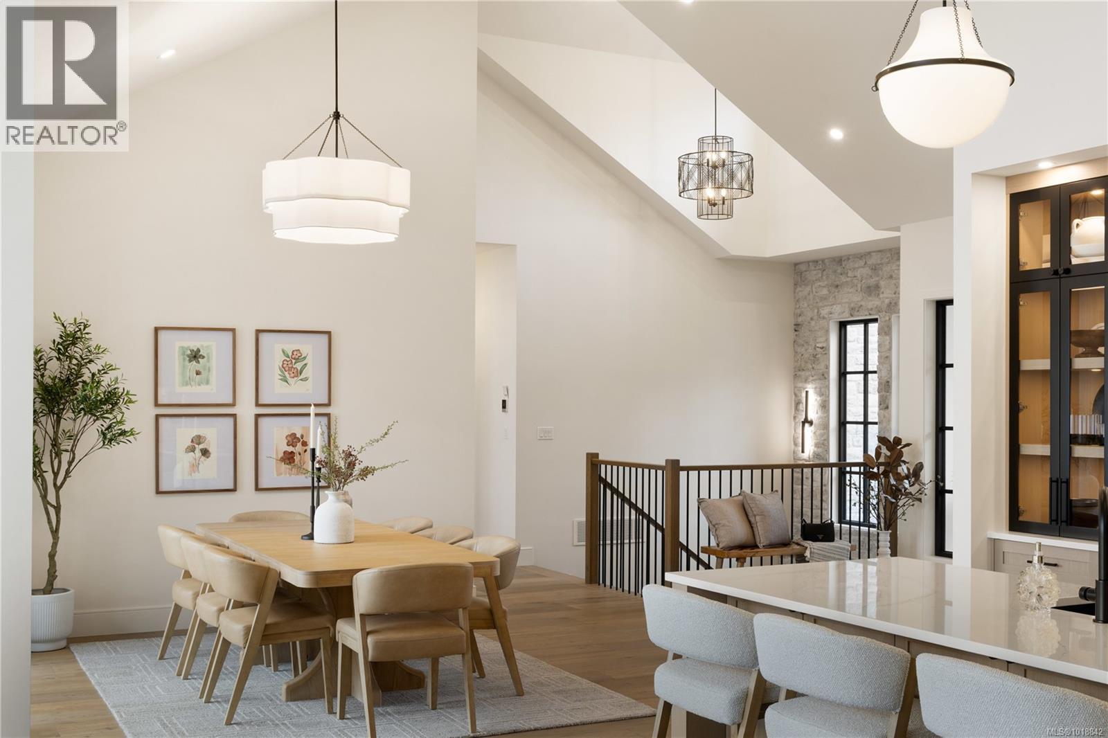  3080 Beachfront Crescent, Mill Bay