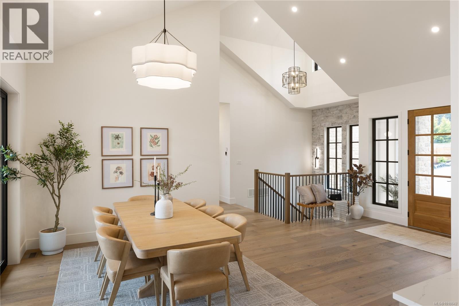  3080 Beachfront Crescent, Mill Bay