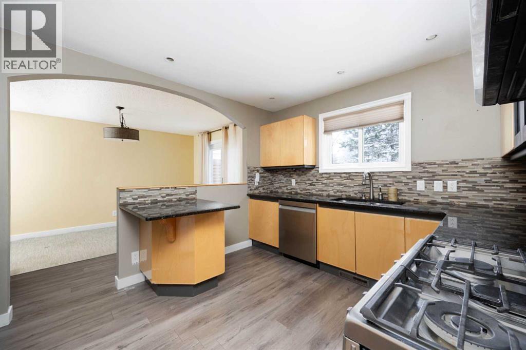 106 Hilltop Crescent, Fort McMurray