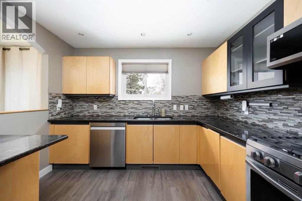 106 Hilltop Crescent, Fort McMurray