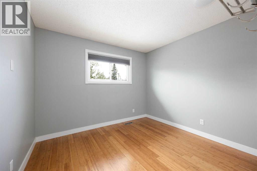 106 Hilltop Crescent, Fort McMurray