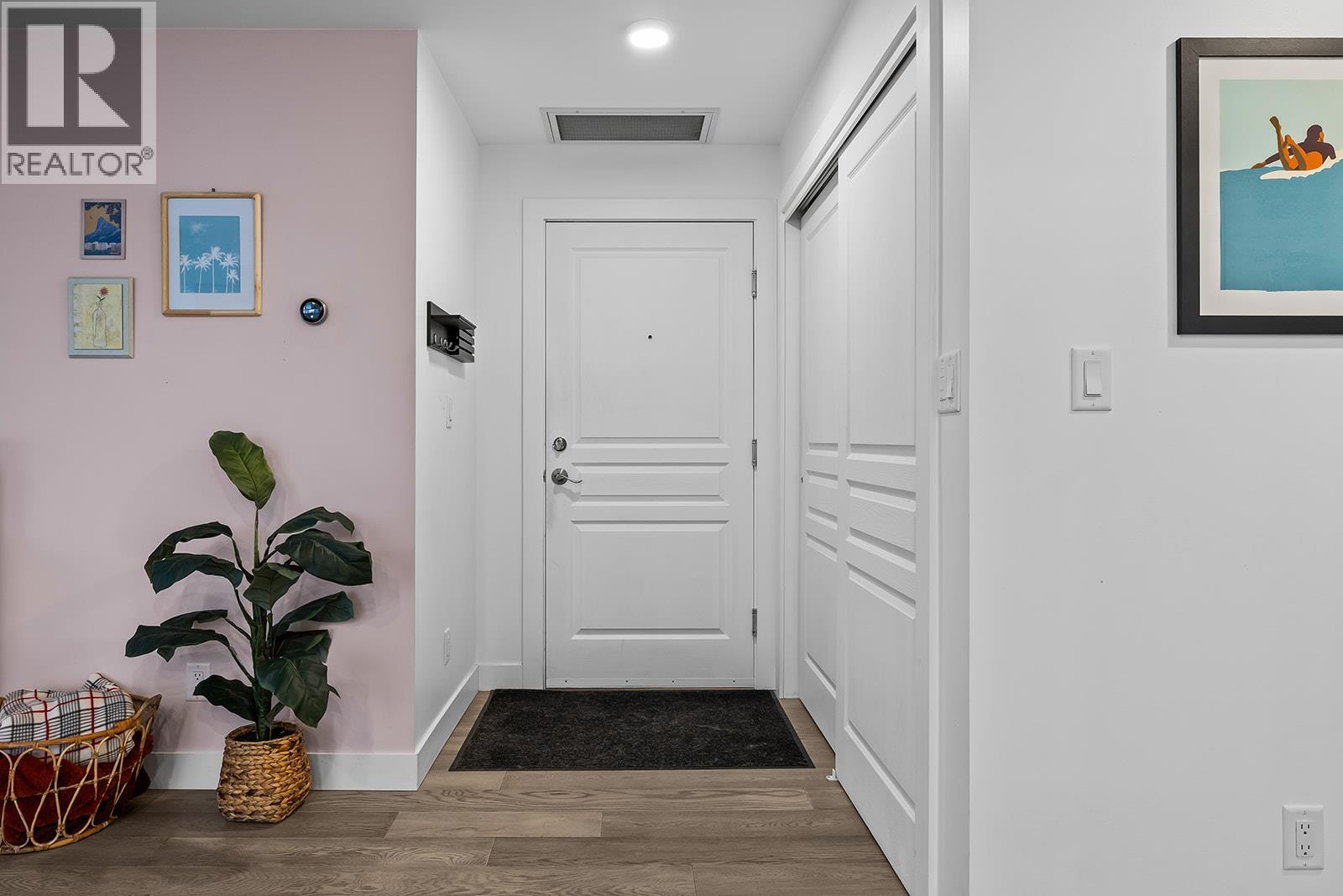 905 1151 Sunset Drive, Kelowna