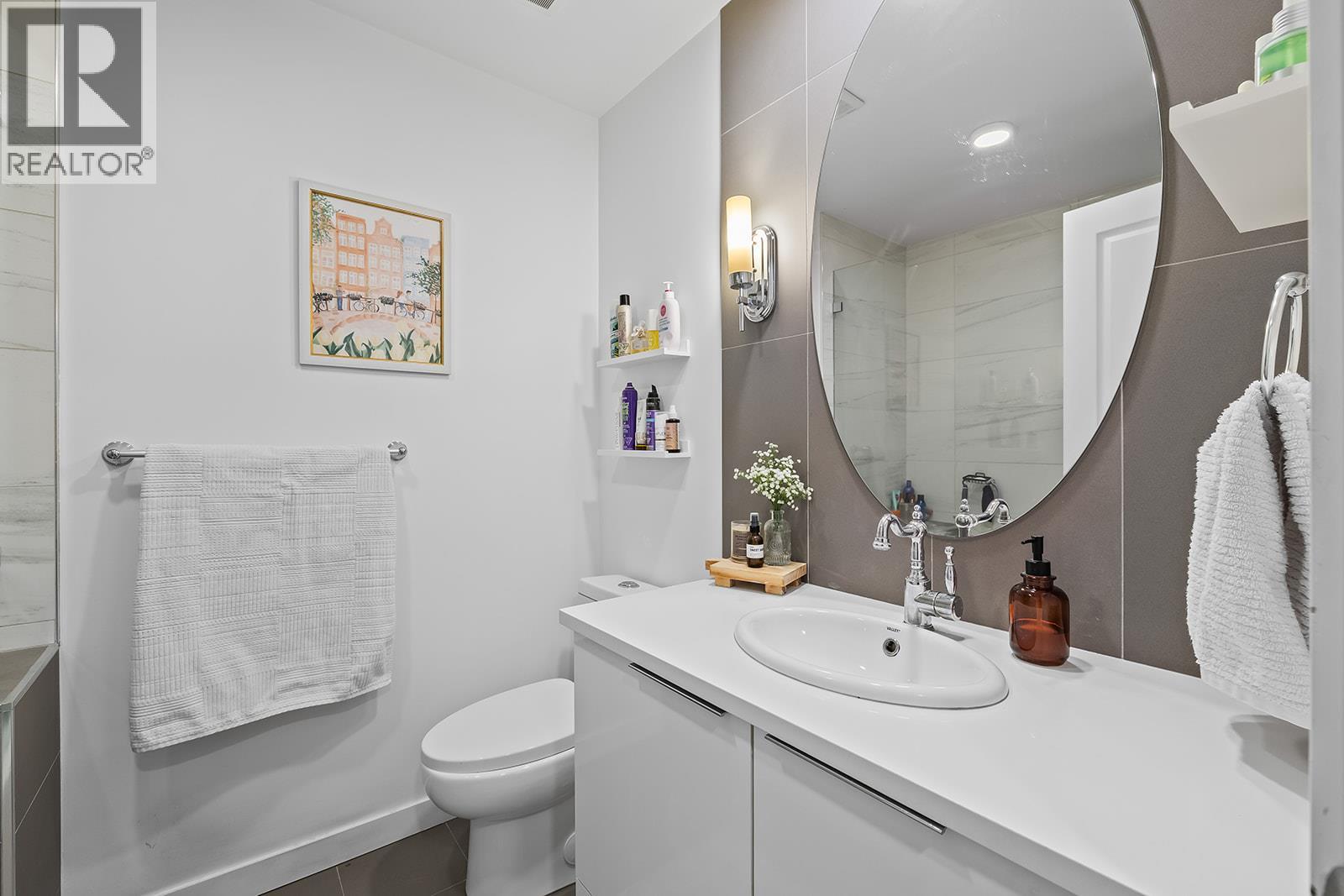 905 1151 Sunset Drive, Kelowna