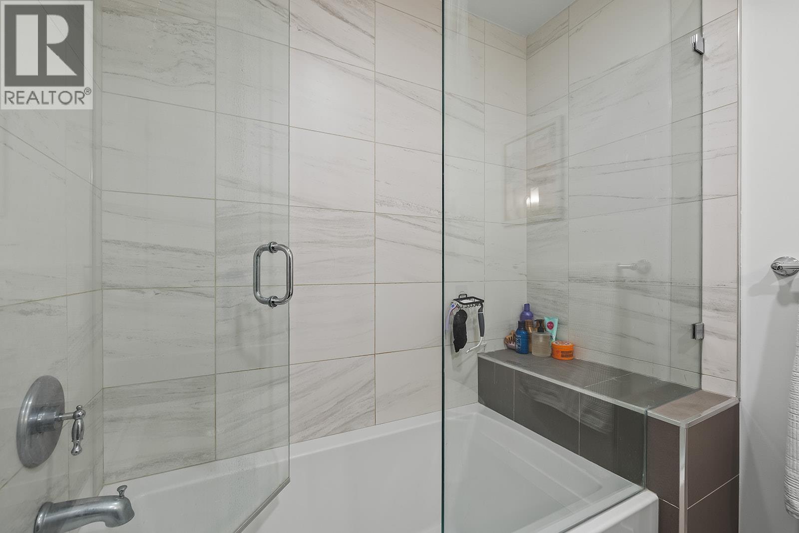 905 1151 Sunset Drive, Kelowna