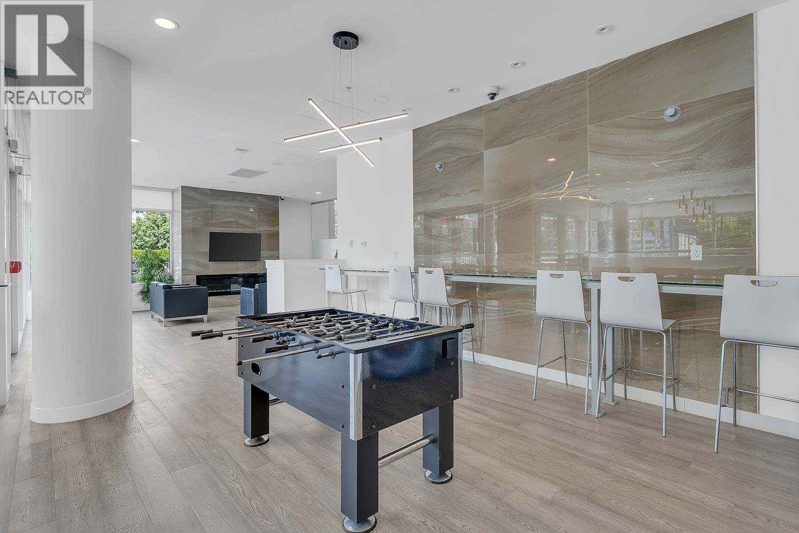 905 1151 Sunset Drive, Kelowna