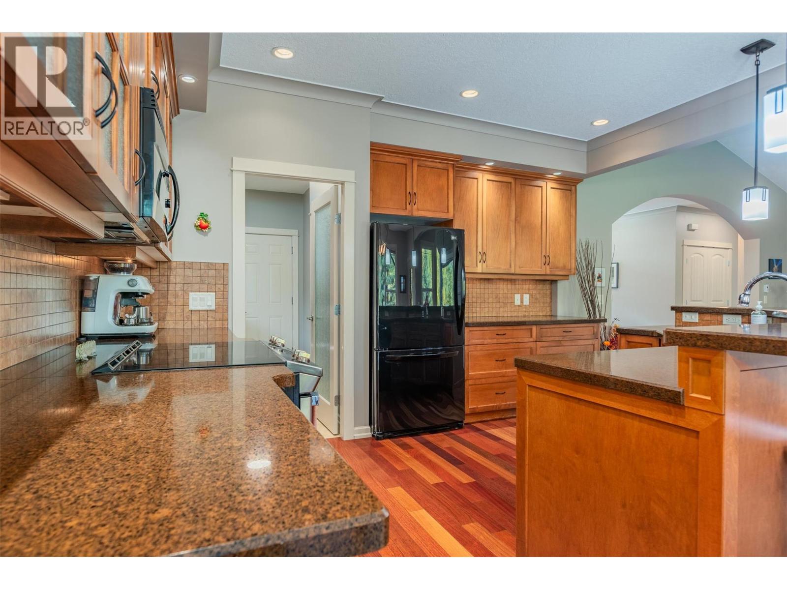 7912 Birchwood Drive, Trail