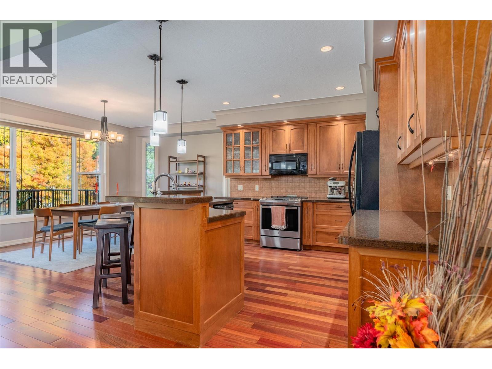 7912 Birchwood Drive, Trail