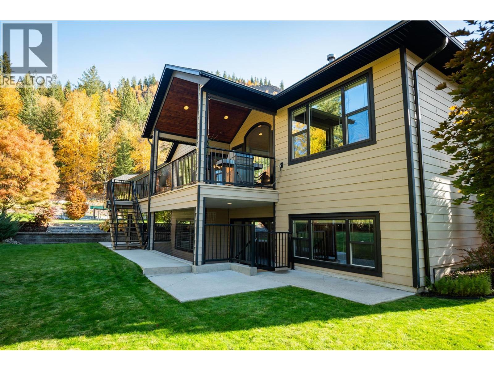 7912 Birchwood Drive, Trail