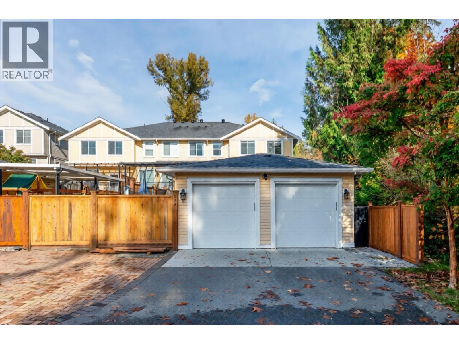 3382 MASON AVENUE, Coquitlam