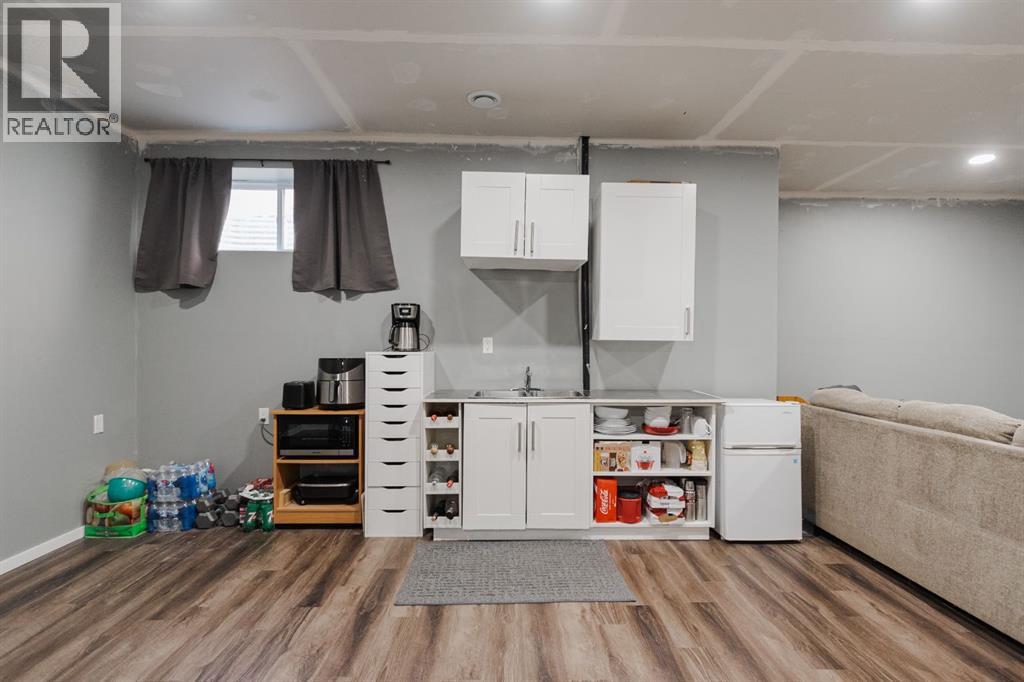 135 Crane Place, Fort McMurray