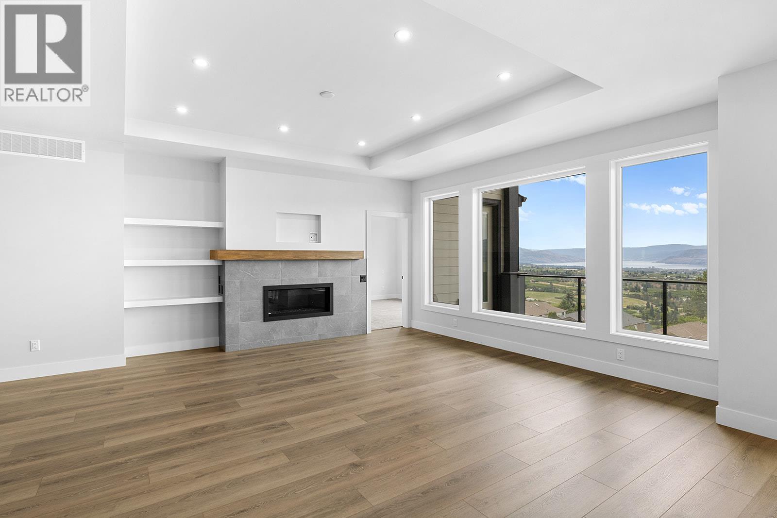  1154 Lone Pine Drive, Kelowna