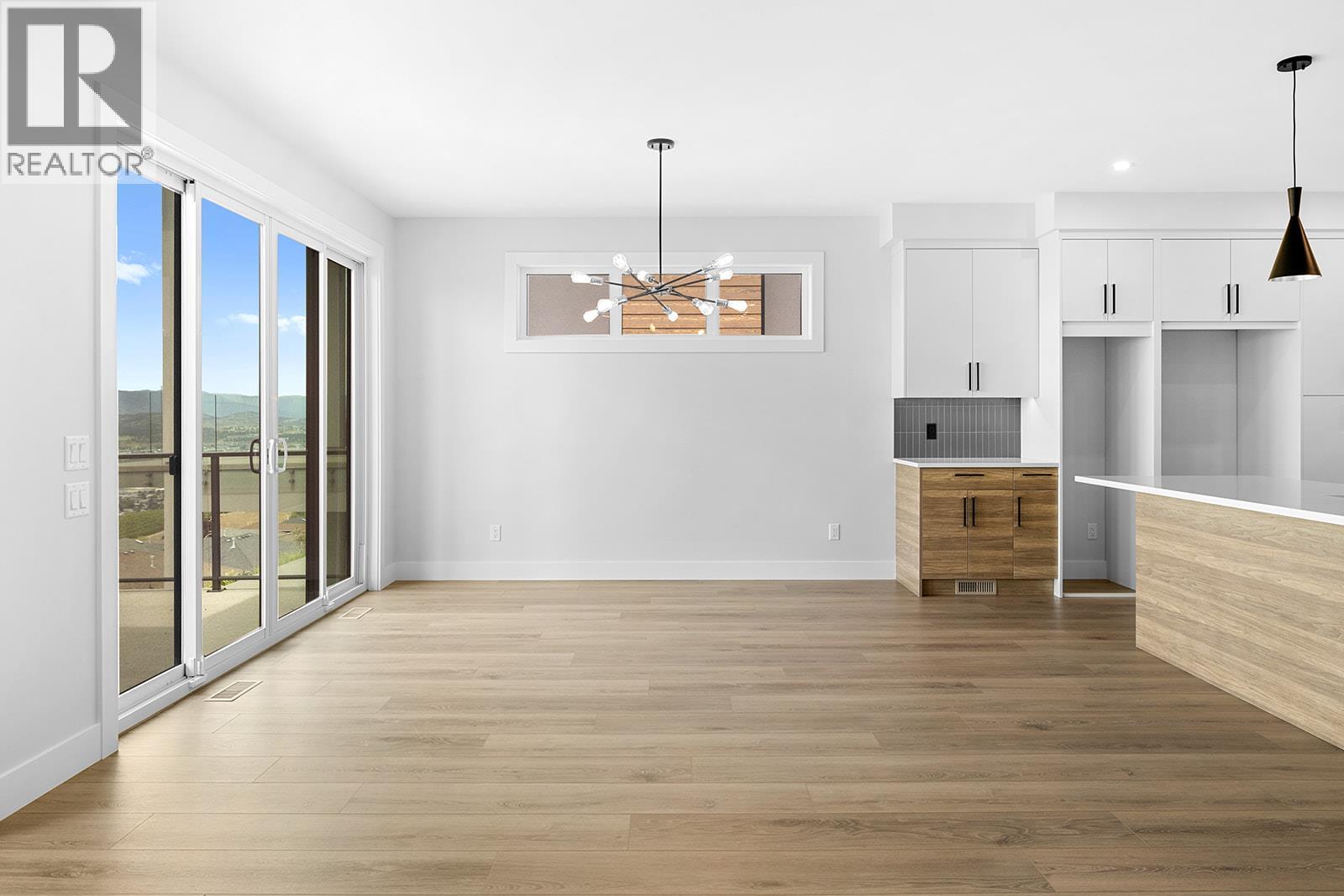  1154 Lone Pine Drive, Kelowna