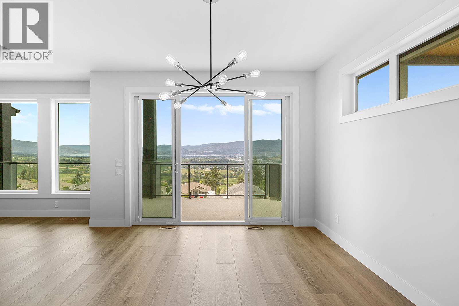  1154 Lone Pine Drive, Kelowna