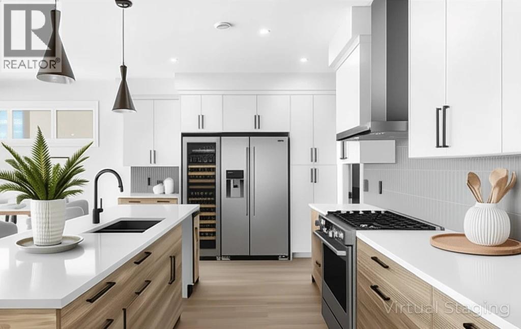  1154 Lone Pine Drive, Kelowna