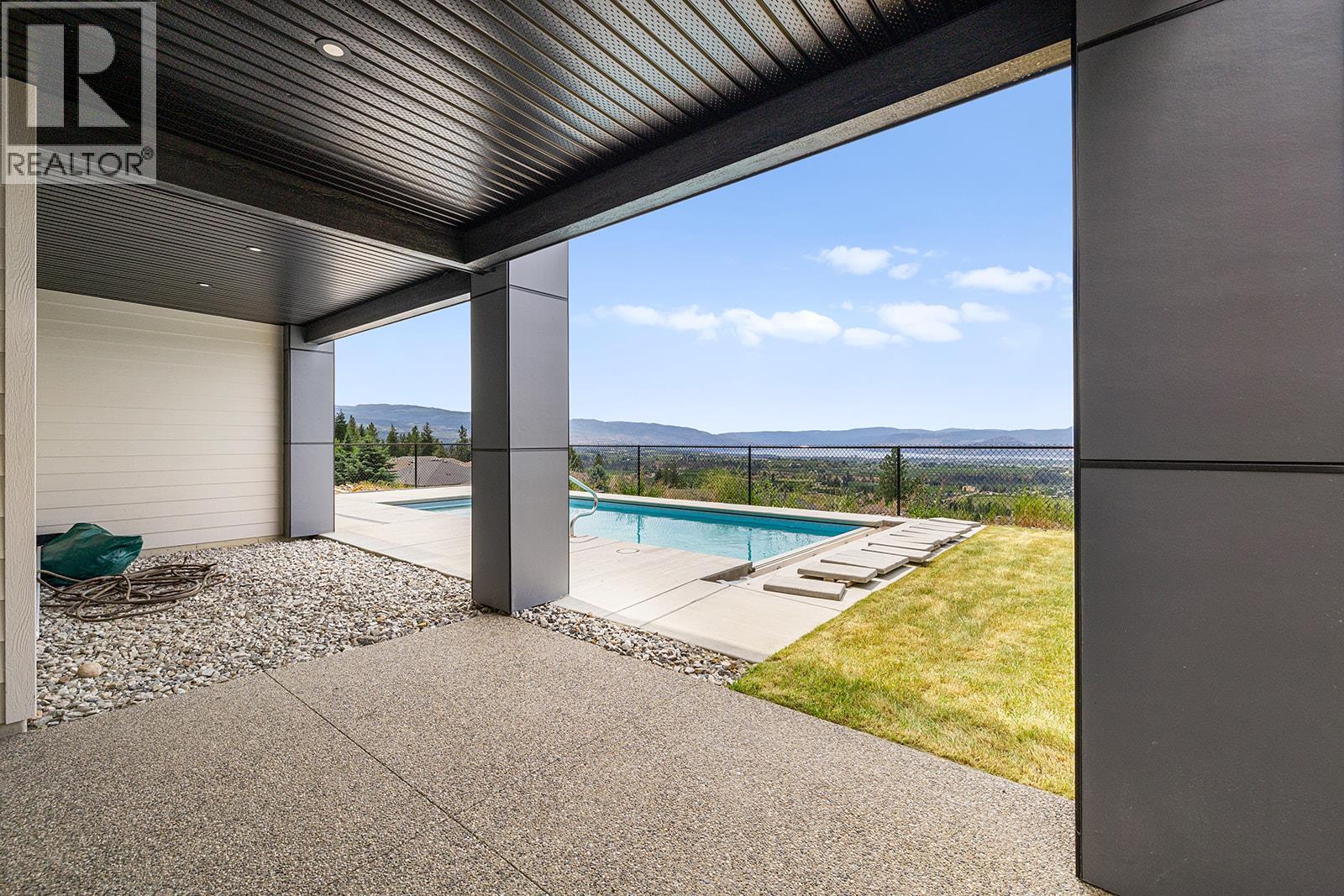  1154 Lone Pine Drive, Kelowna