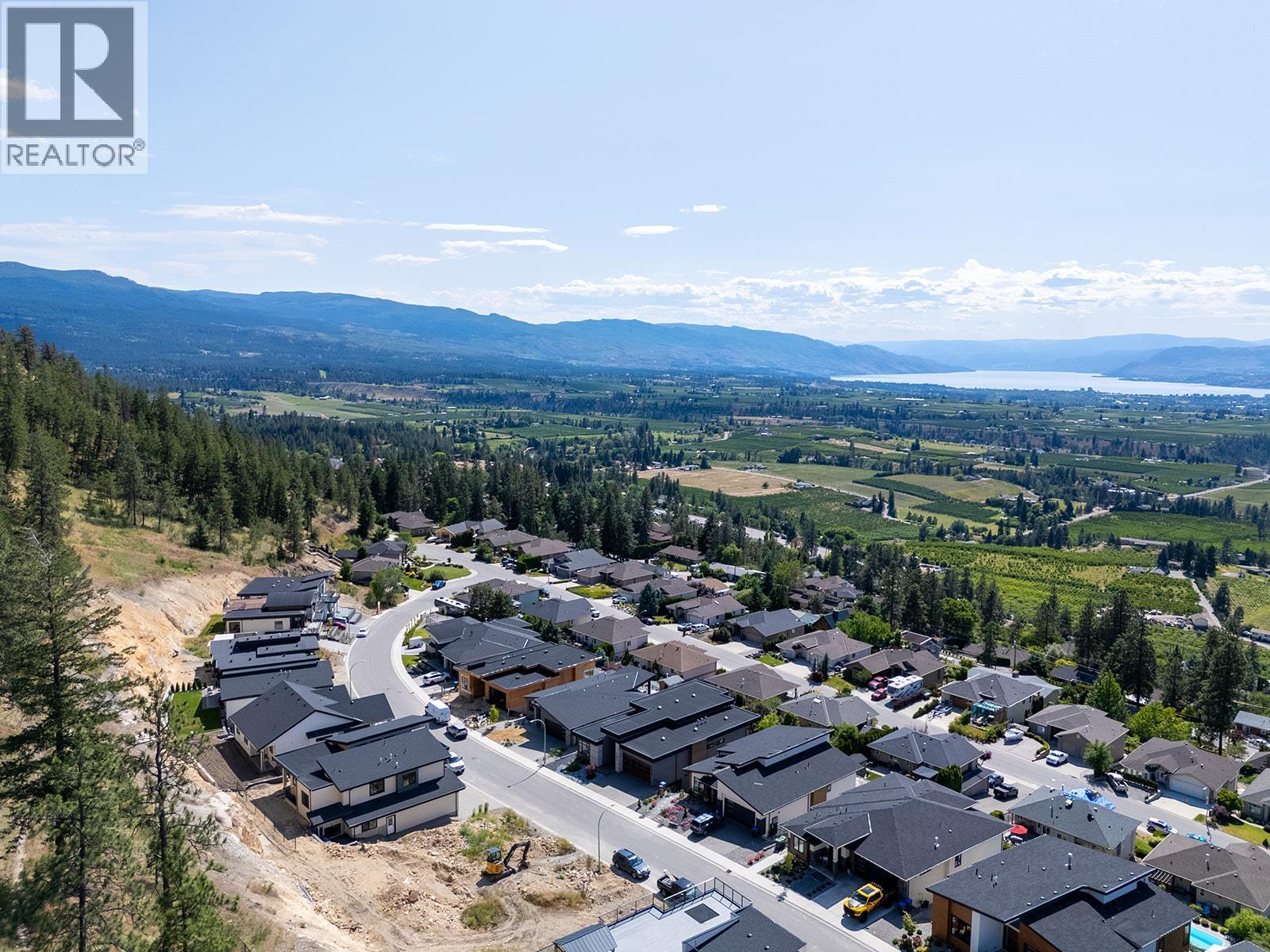  1154 Lone Pine Drive, Kelowna