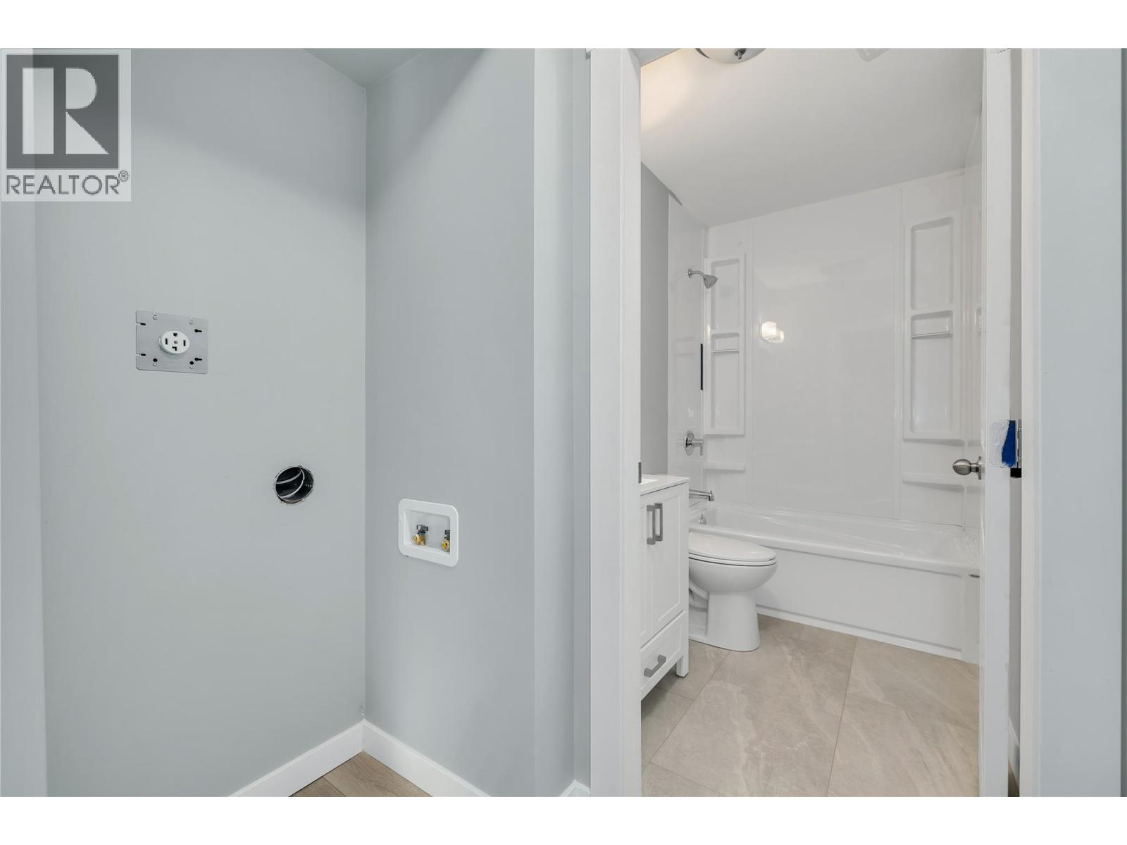  13598 Townsend Drive, Lake Country