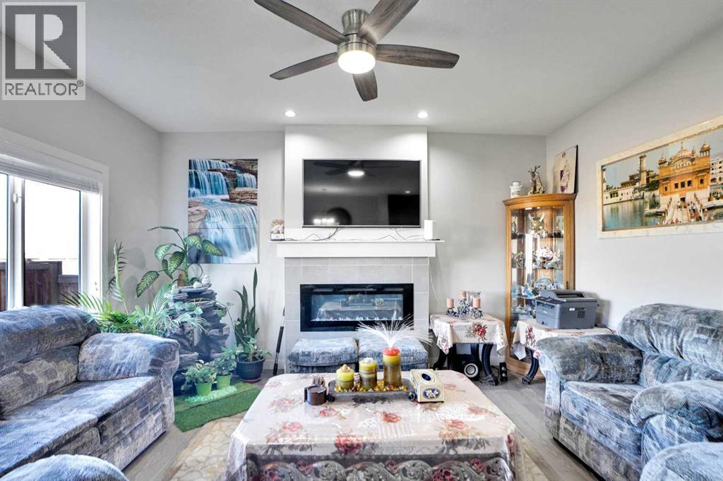 Single Family House for Sale in  Savanna Way NE Saddle Ridge Calgary 