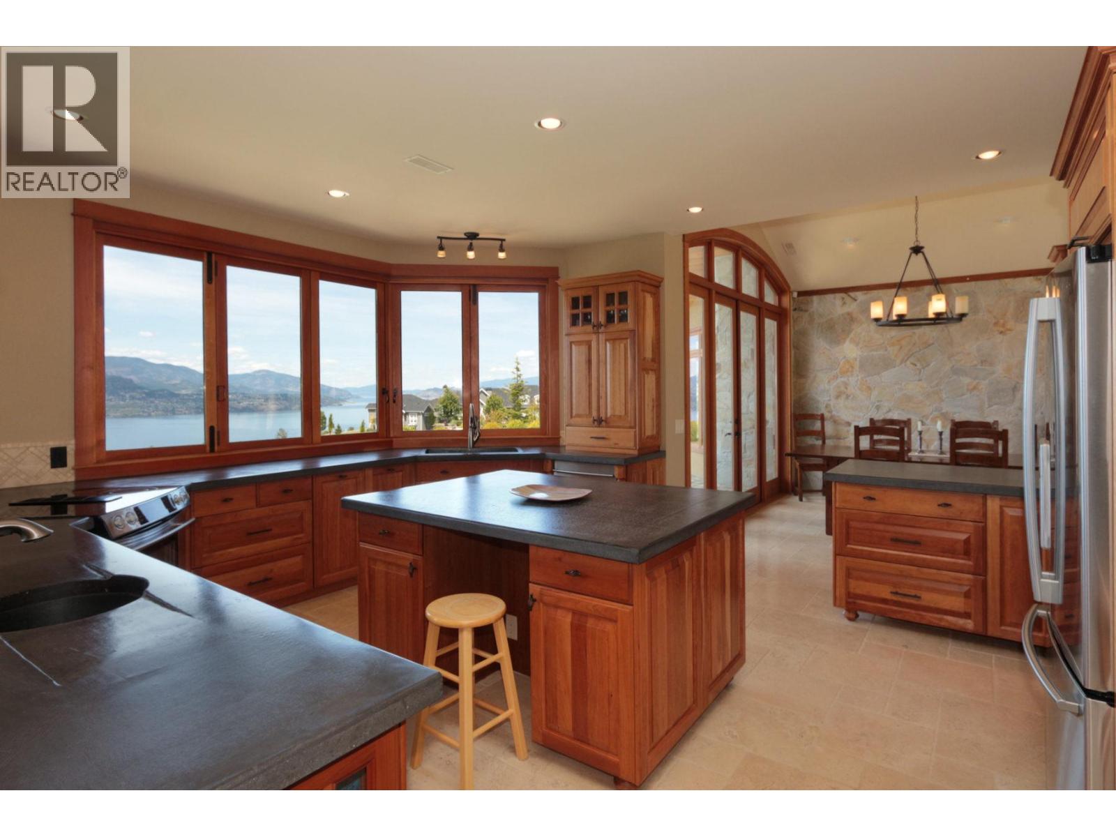  105 Timberline Road, Kelowna