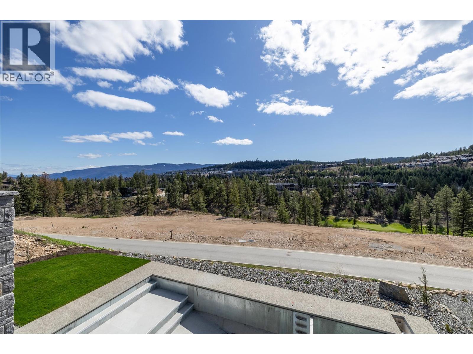  189 Wildsong Crescent, Vernon