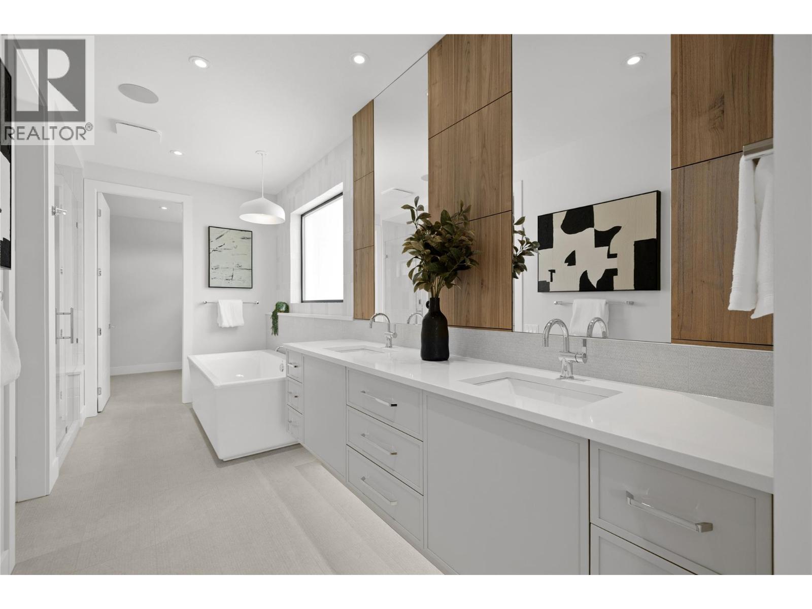  189 Wildsong Crescent, Vernon