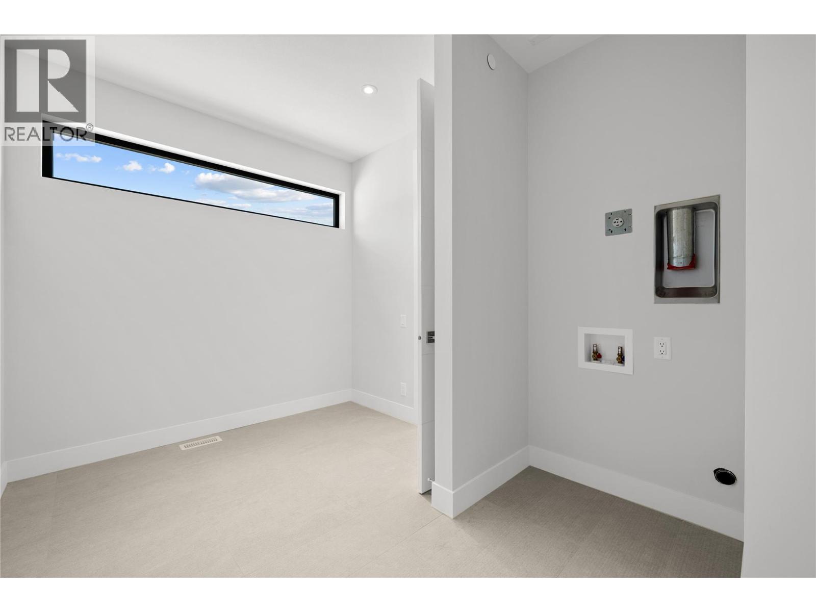  189 Wildsong Crescent, Vernon