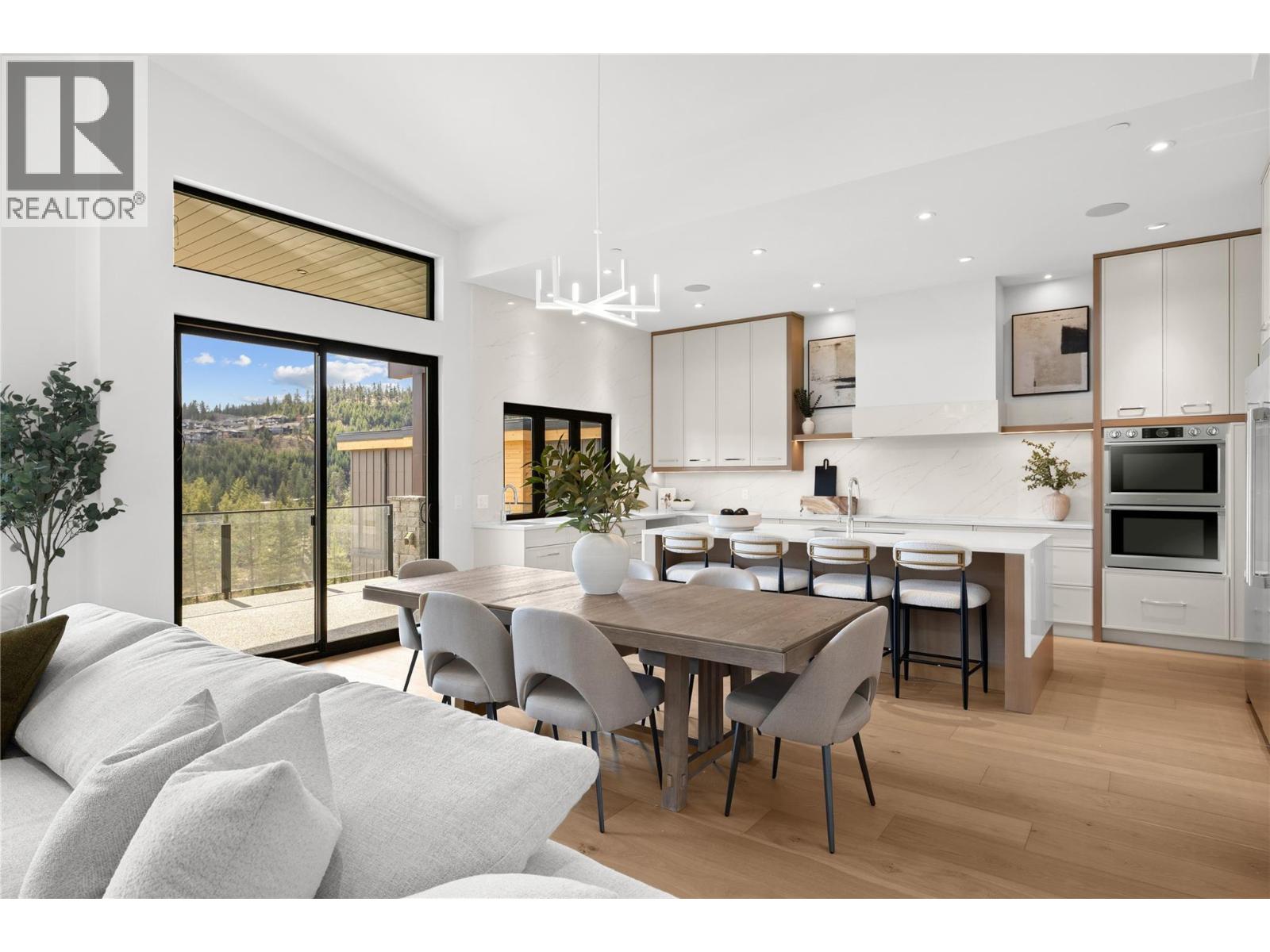  189 Wildsong Crescent, Vernon