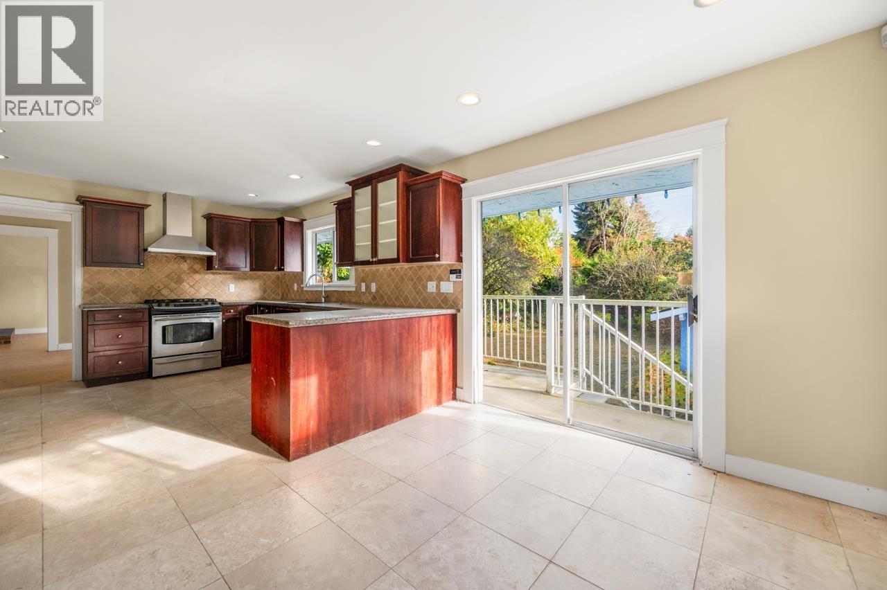 1650 WESTERN PARKWAY, Vancouver