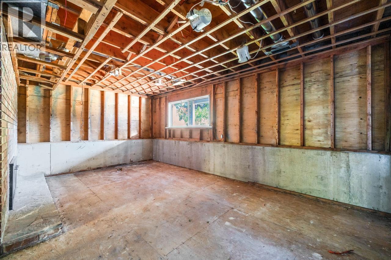 1650 WESTERN PARKWAY, Vancouver