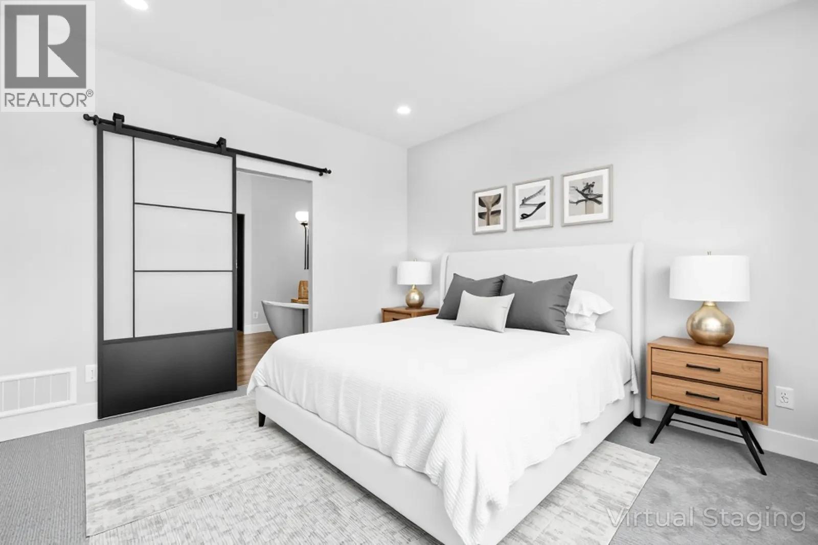  1018 Emslie Street, Kelowna