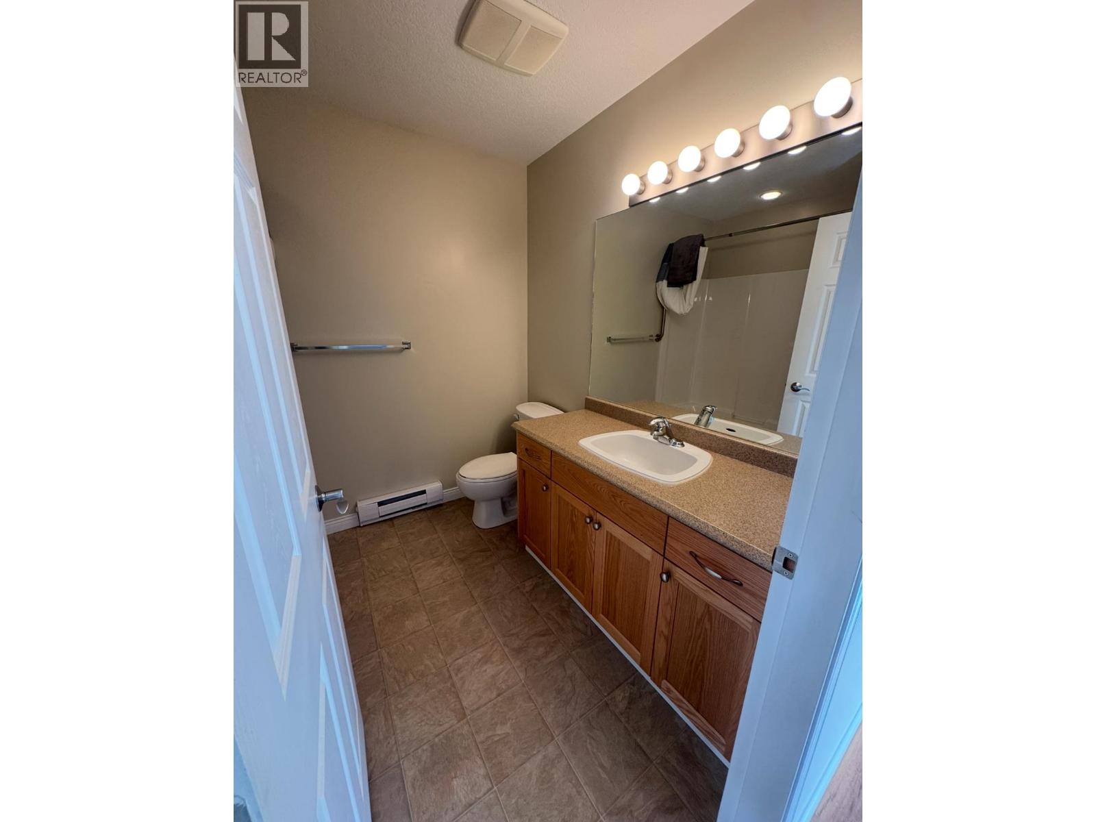 608 2877 FERRY AVENUE, Prince George