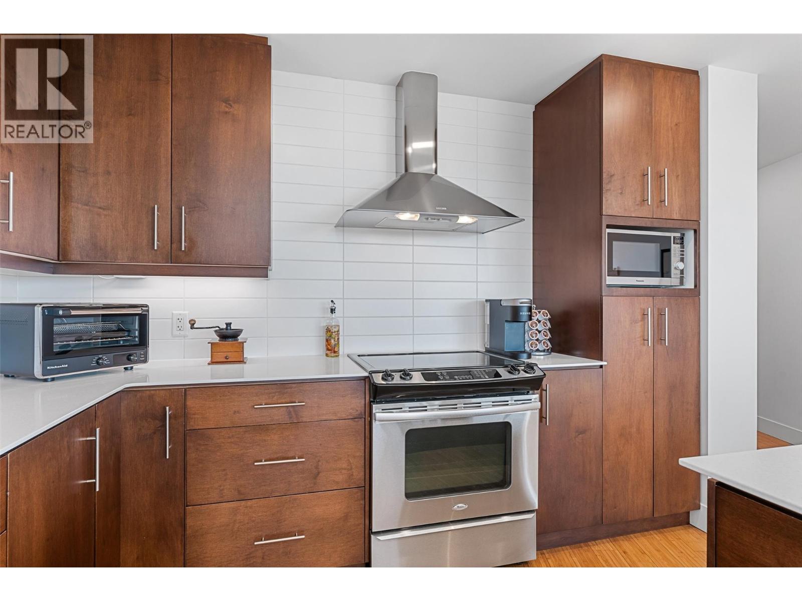 701 2040 Springfield Road, Kelowna