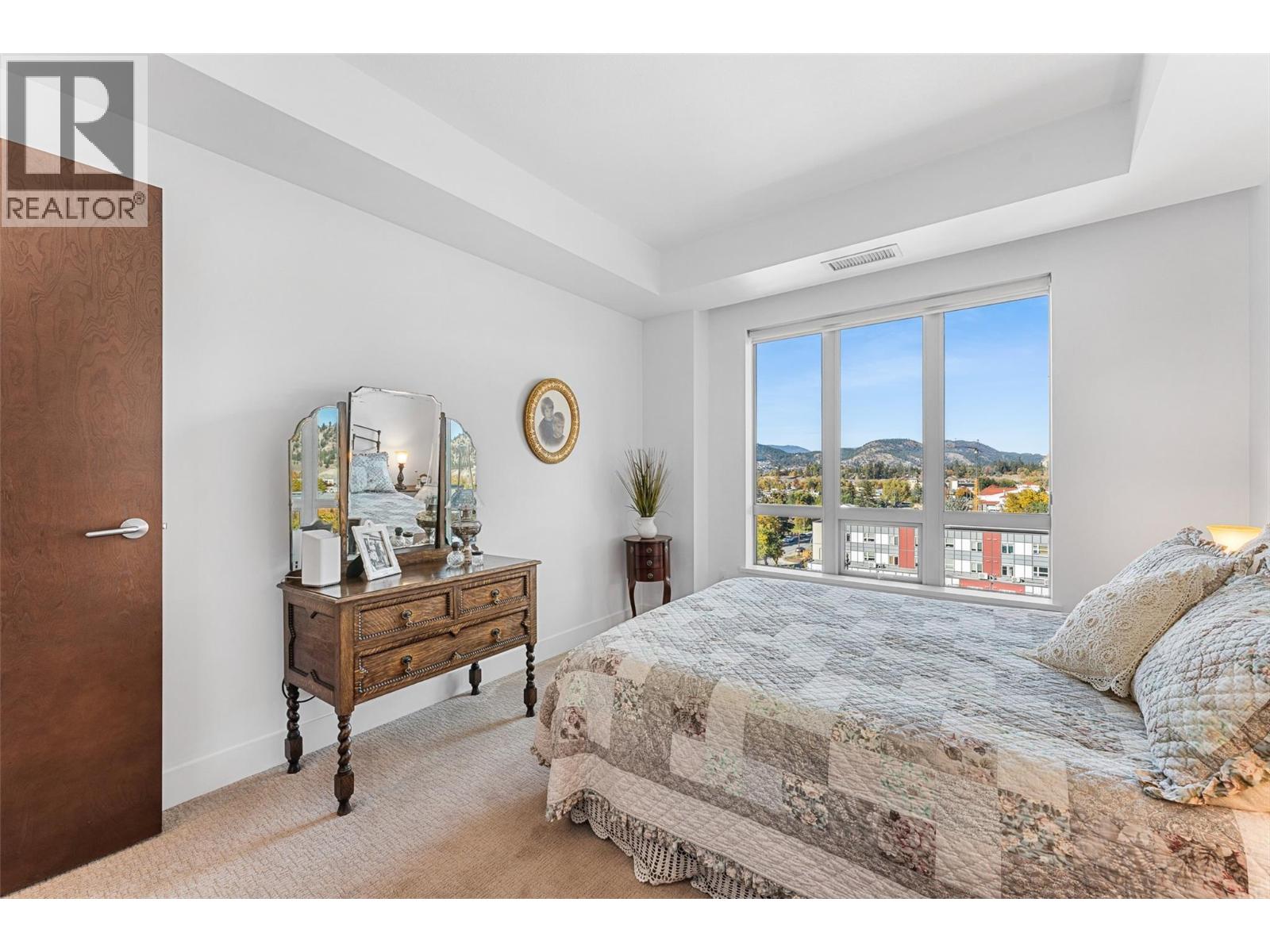 701 2040 Springfield Road, Kelowna